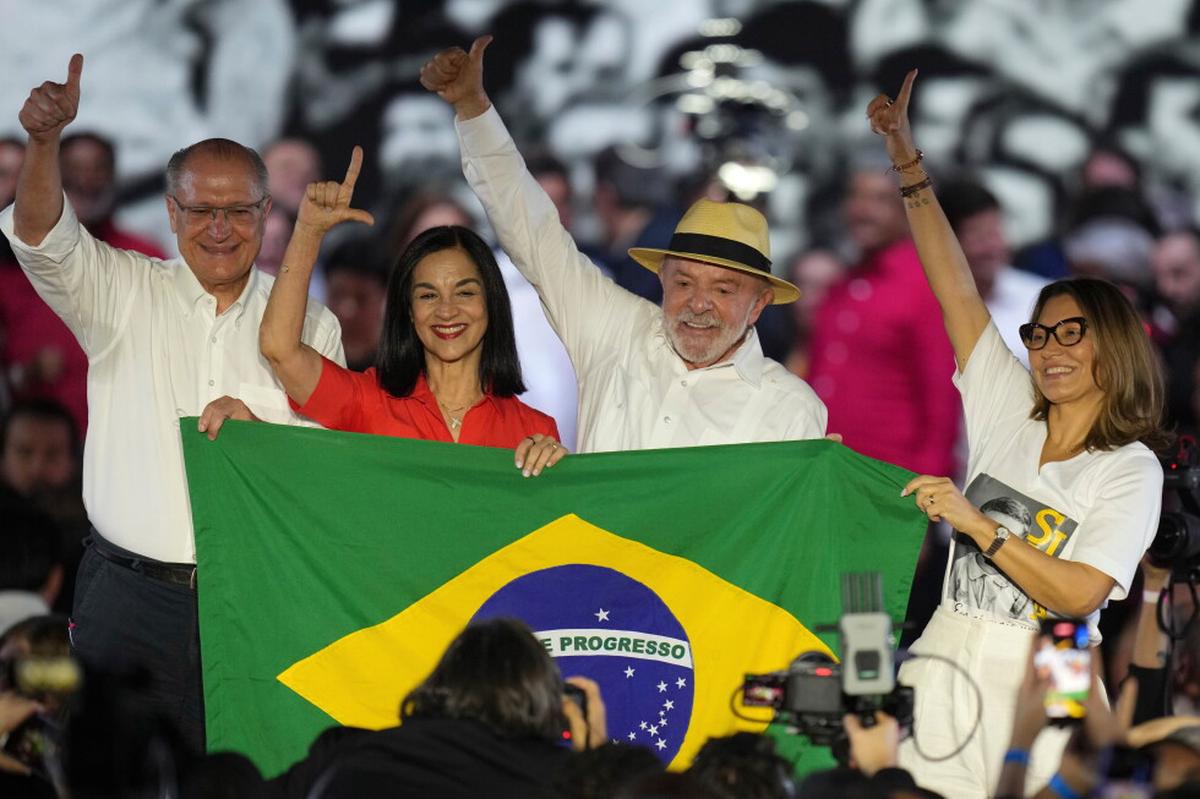 EEUU revoca visa del embajador de Brasil en medio de disputa con Lula