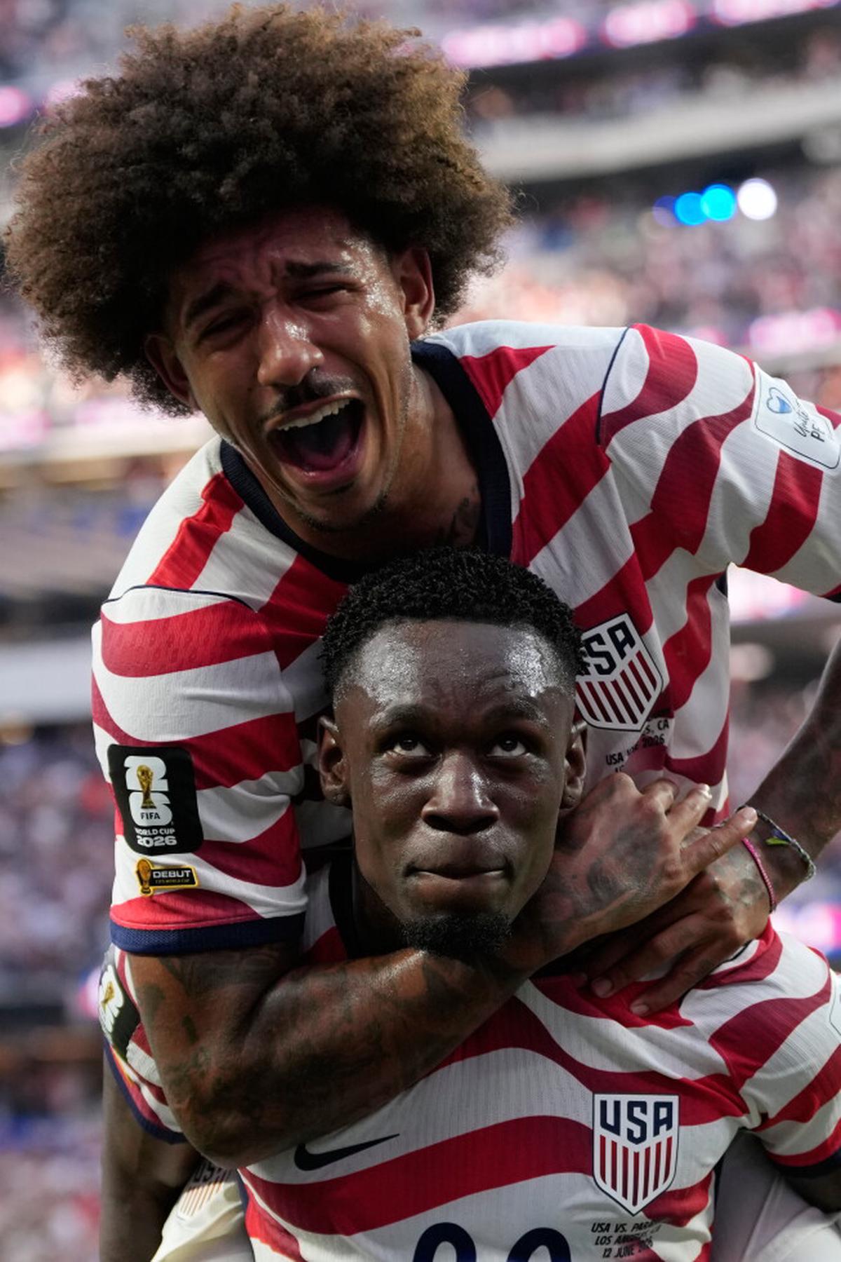 Folarin Balogun, que pudo jugar por Inglaterra o Nigeria, anota 2 para EEUU en debut mundialista