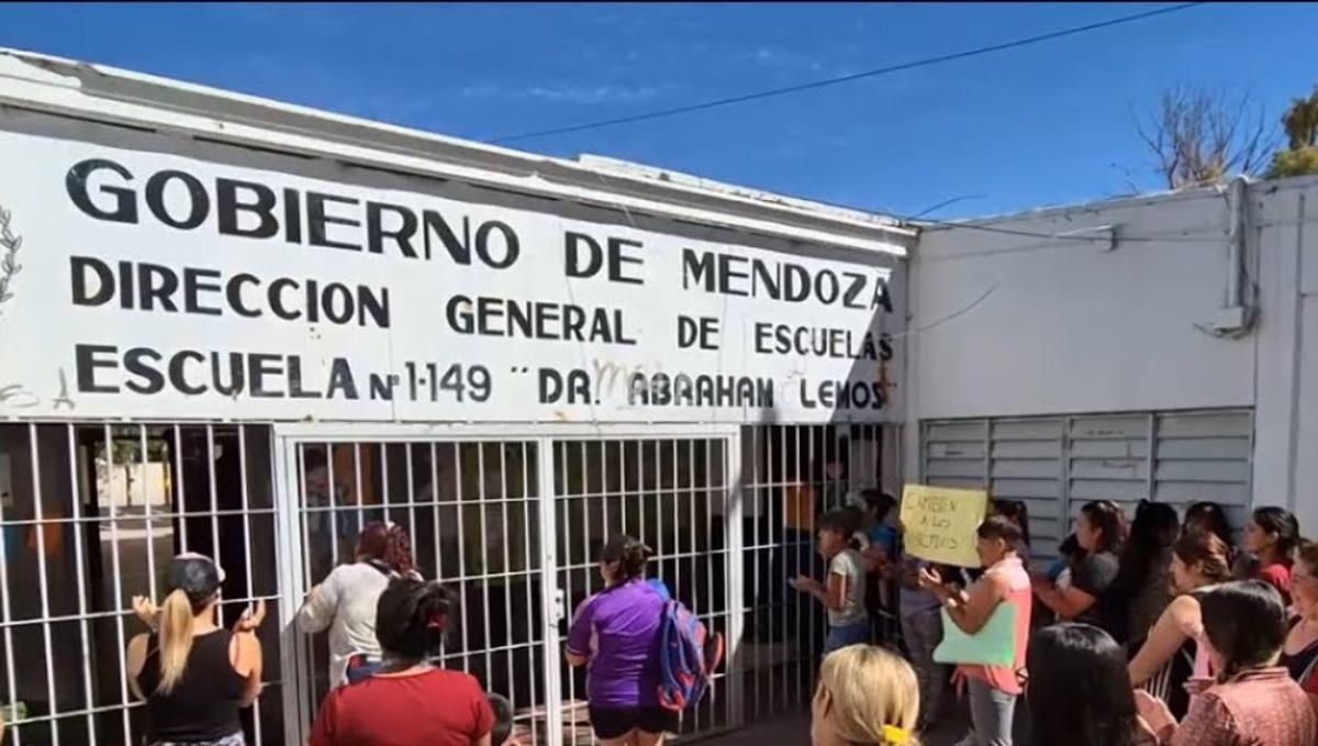 Investigan una presunta violación a una menor en una escuela primaria de Mendoza