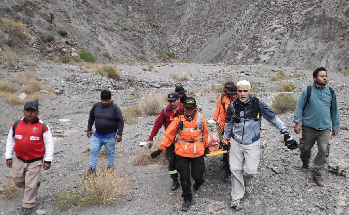 FOTO: Rescataron a una mujer de 74 años a 3.000 metros de altura en Salta.