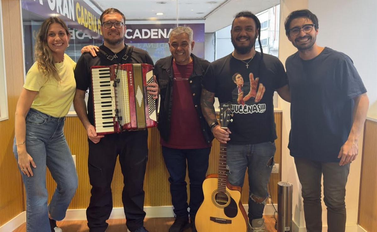 Freddy y Los Solares, cumbia en vivo en Cadena 3 Rosario.