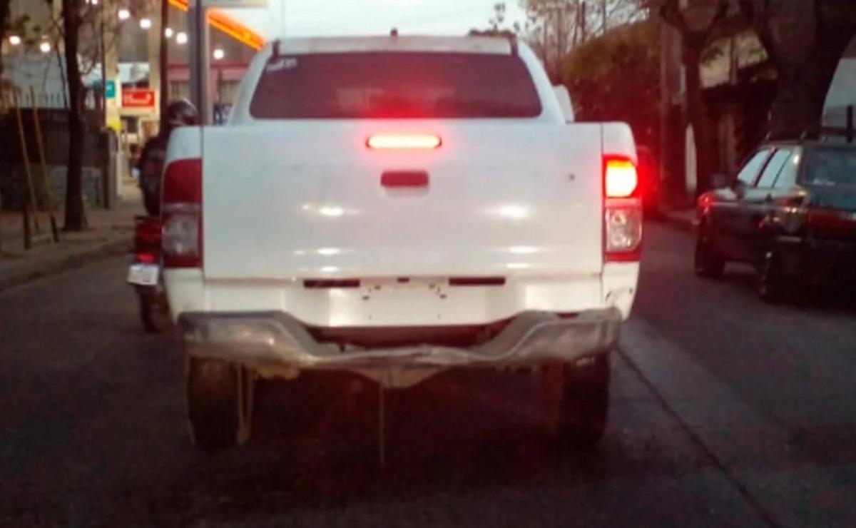 FOTO: Circular sin chapa patente es contravención a la Ley Nacional de Tránsito.