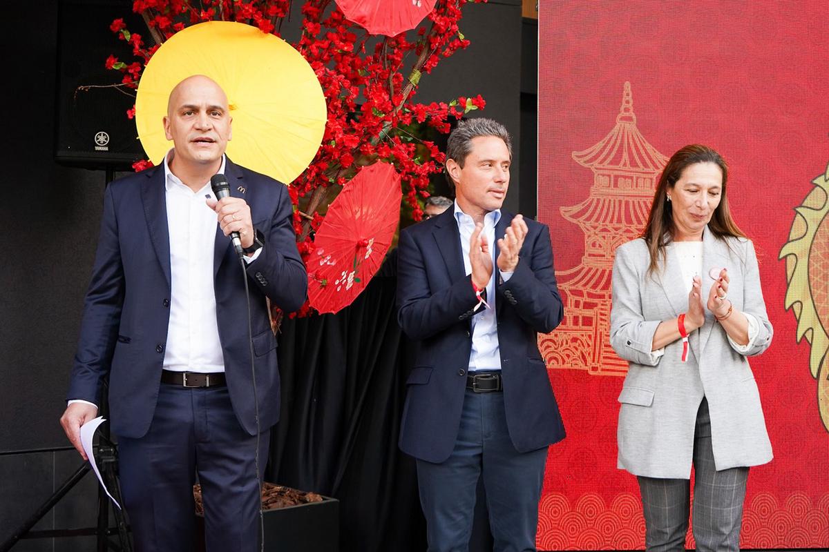 Nuevo local McDonald’s en el Barrio Chino