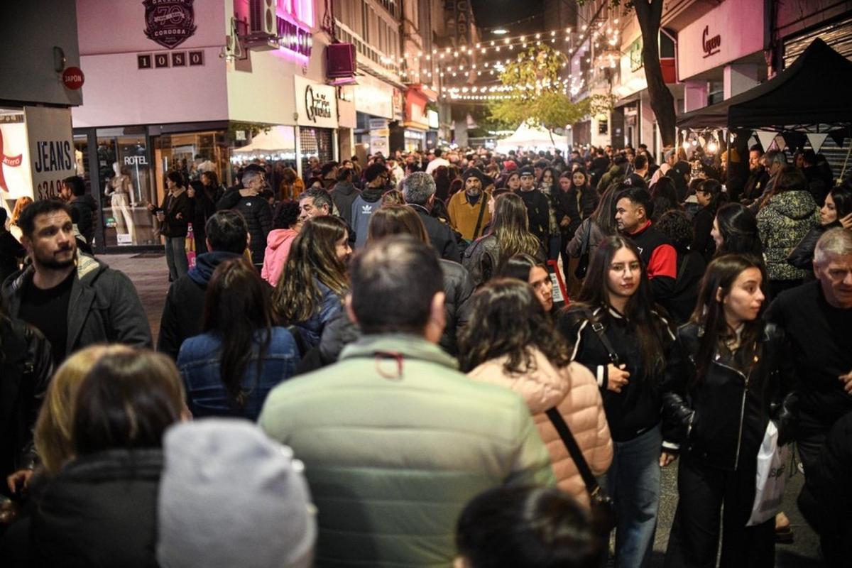 15a edición de la Noche de las Peatonales.