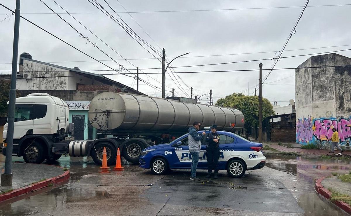 FOTO: Mataron a un hombre en barrio San Pablo. (Foto: Daniel Cáceres/Cadena 3)