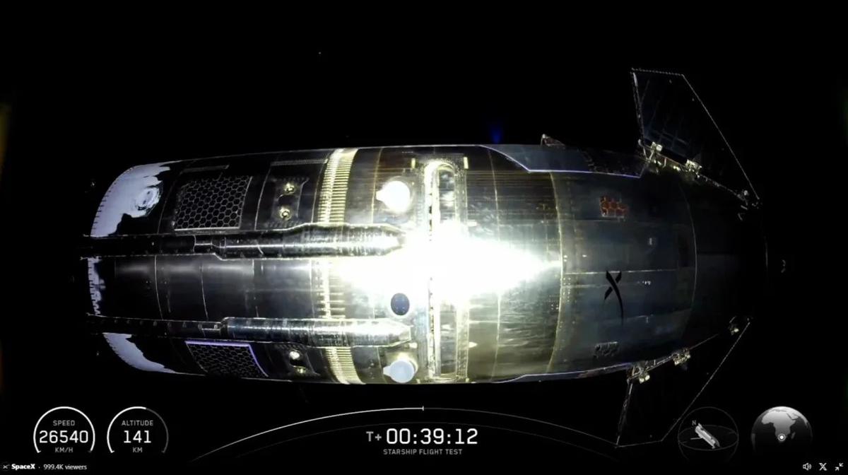 Starship amerizó.