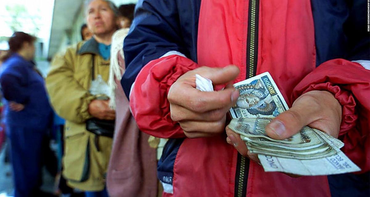 FOTO: Cómo manejar los dólares ya sin Impuesto PAIS.