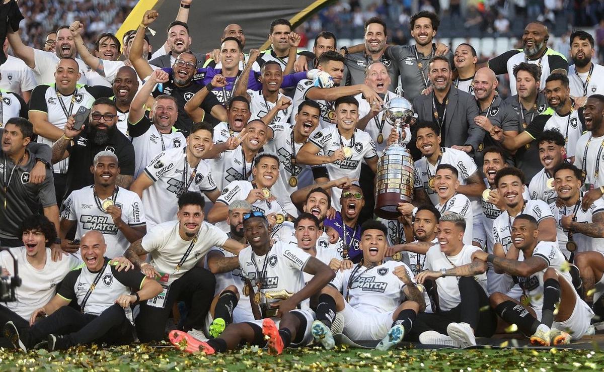 FOTO: Botafogo, campeón de América. (Foto:Botafogo)