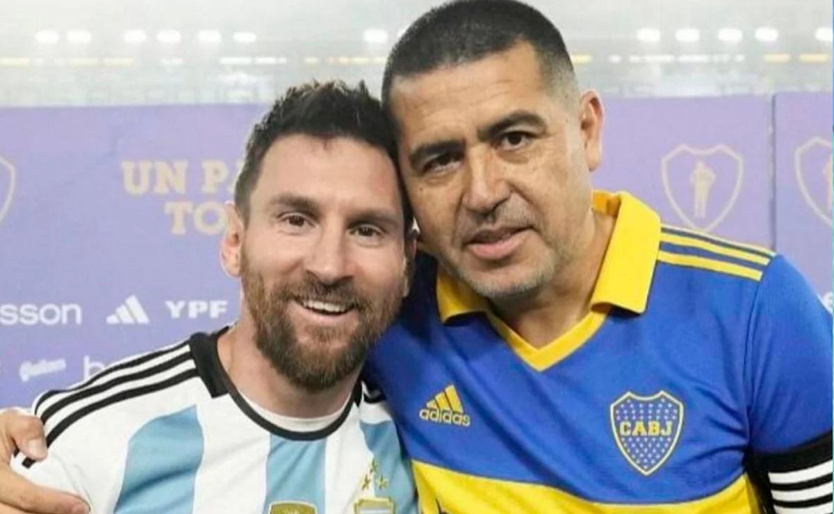 Messi y Riquelme.