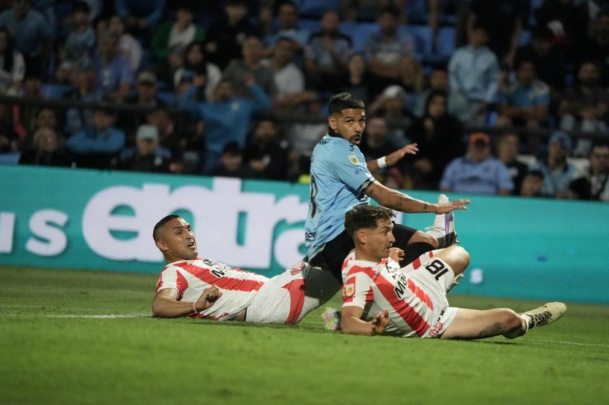 FOTO: Belgrano e Instituto, en una nueva edición del clásico cordobés. 