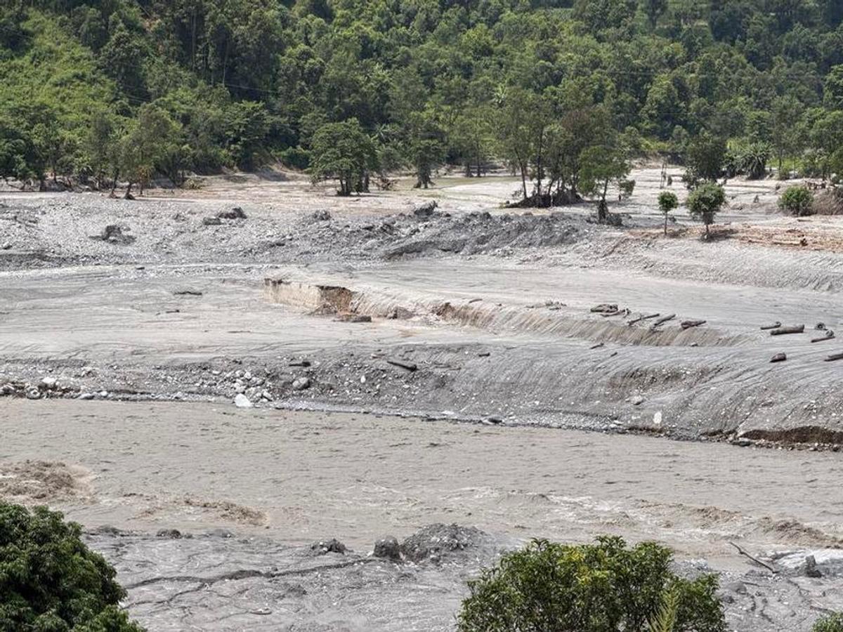 Avalancha en Nepal deja cuatro muertos y varios desaparecidos en un campamento base