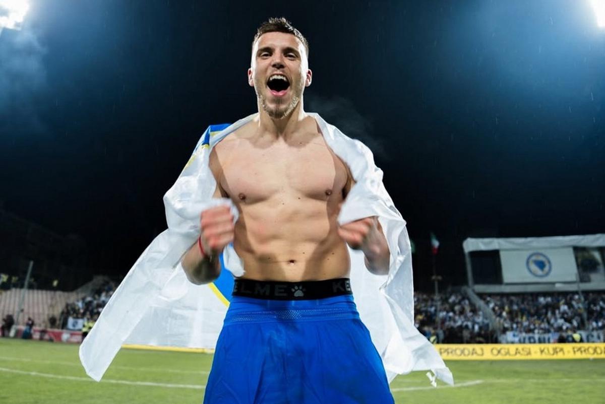 Ermedin Demirovic, delantero de Bosnia (Foto: e.demirovic29)