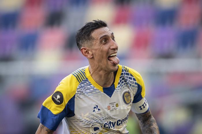 Rosario Central le dio vuelta el partido a Estudiantes y ganó 3-1 por la Supercopa Internacional