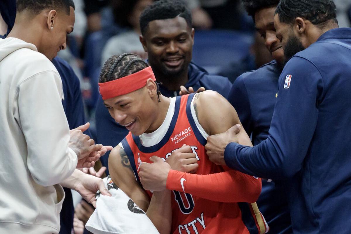 Jeremiah Fears fija récord de novato de la franquicia con 40 puntos; Pelicans vencen al Jazz 156-137