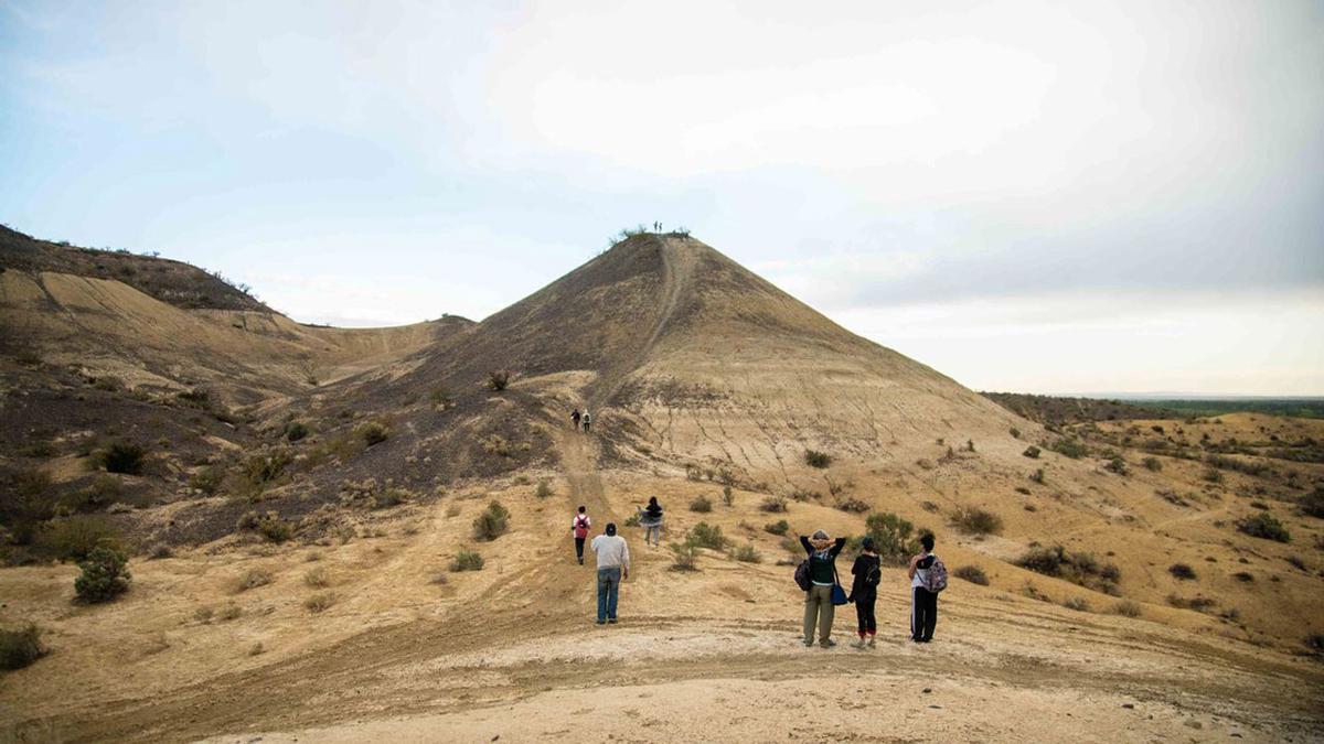 El museo está ubicado entre las localidades rionegrinas de Contraalmirante Cordero y Cinco Saltos.