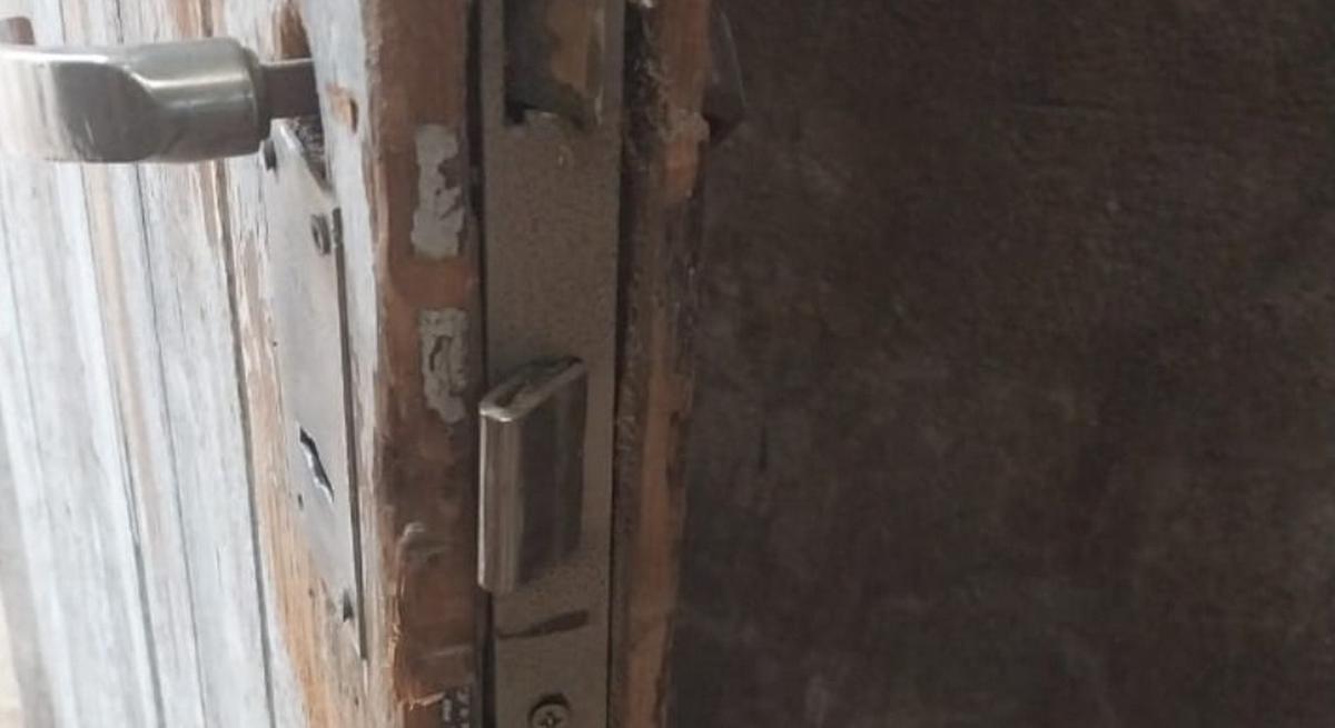 El carpintero perdió todas sus herramientas de trabajo en el robo.