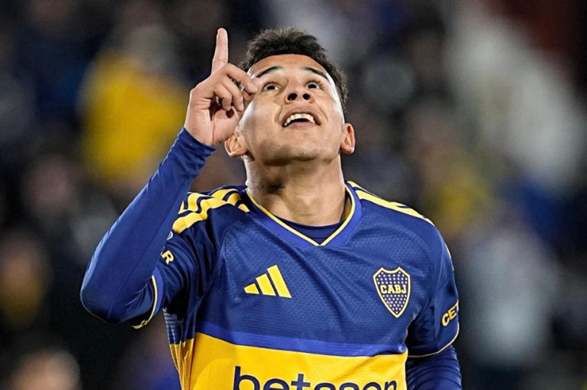 El baile de Leonel Flores tras su gol en Boca: homenaje a Tevez en la Copa Sudamericana