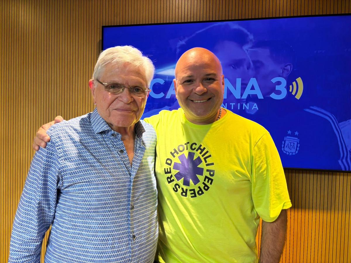 Capocha Orellana en Rony en Vivo.