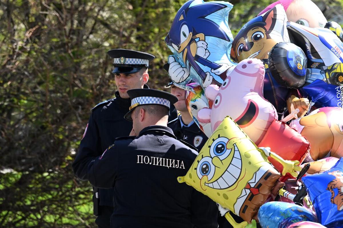 Donald Trump Jr. critica a la Unión Europea durante viaje a Bosnia