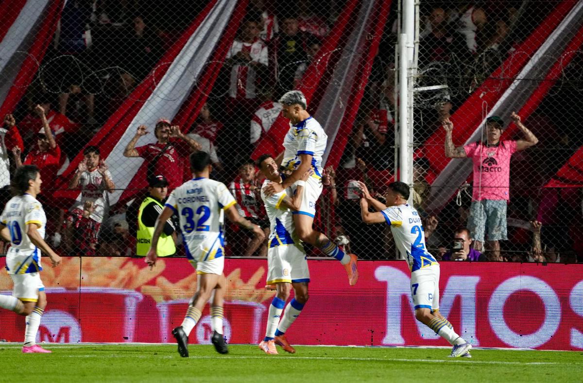 Central se llevó un triunfazo de Alta Córdoba. (Foto: Daniel Cáceres/C3)