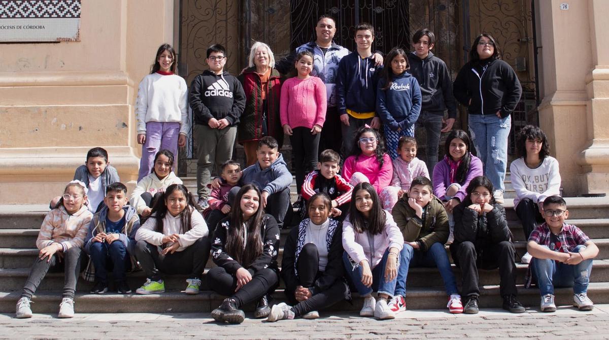AUDIO: Presentaron en la Legislatura un cuento español ilustrado por niños cordobeses