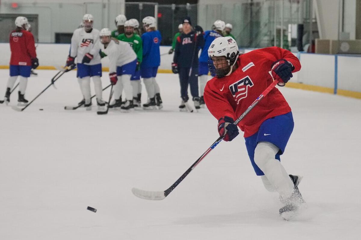 Laila Edwards se prepara para convertirse en la primera mujer negra en representar a EEUU en hockey