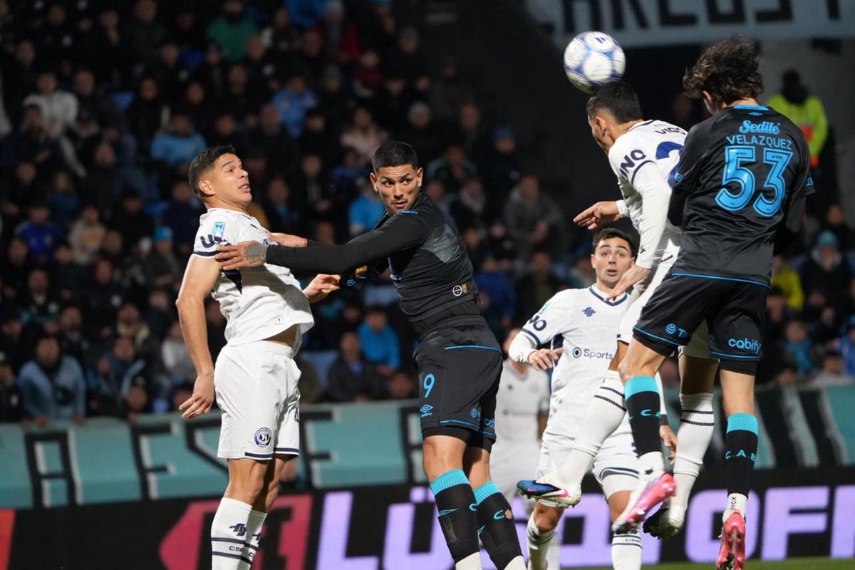 Belgrano recibe a Independiente Rivadavia en Alberdi. Foto: Daniel Cáceres/C3.
