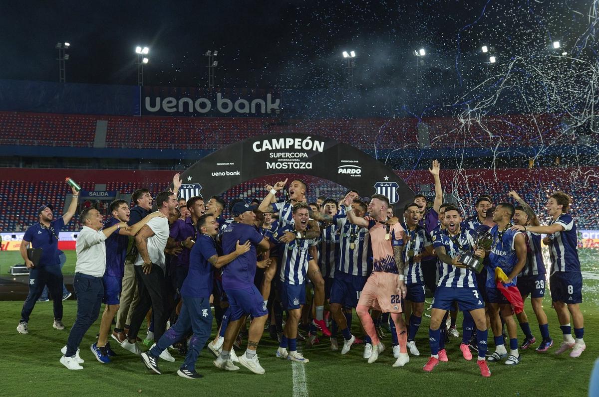 VIDEO: Video del festejo de Talleres en el Kempes por la Supercopa Internacional 