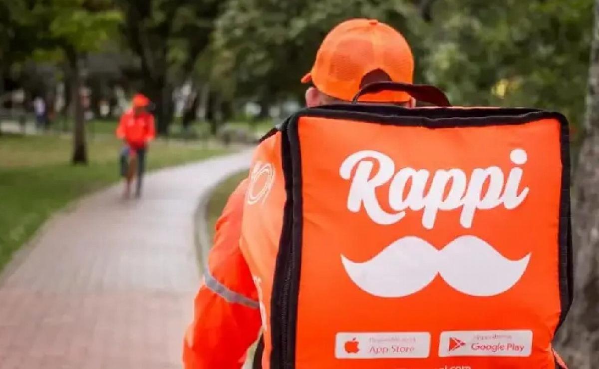 AUDIO: Trabajadores de apps, rubro golpeado por caída de la actividad y precariedades de origen.