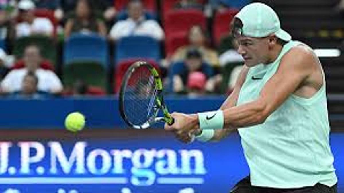 Rune sigue avanzando en Shanghái.