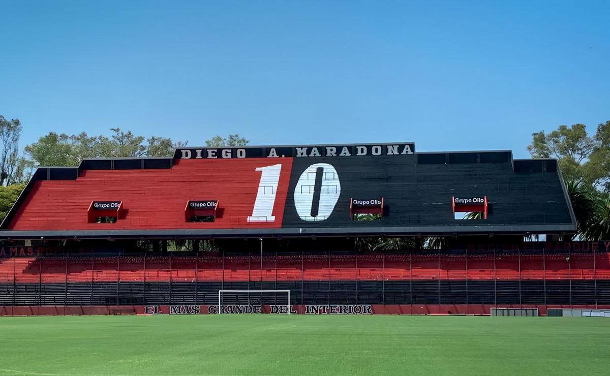 Tribuna popular Diego Maradona.