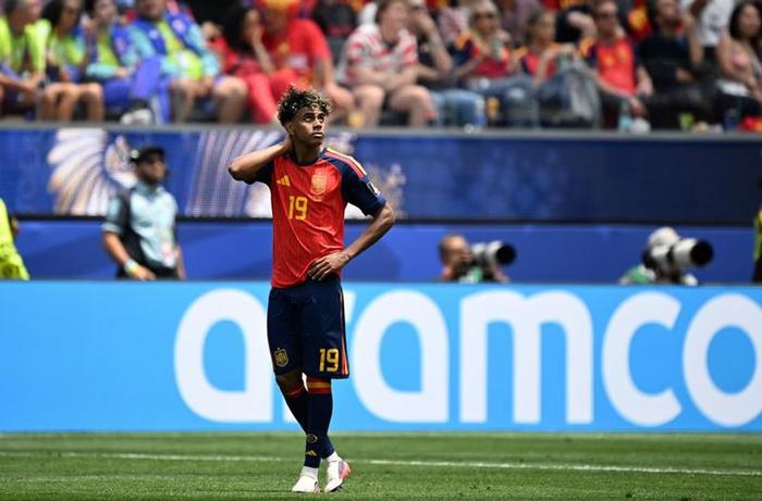 Lamine Yamal destaca a Messi y reflexiona sobre sus logros a una edad temprana