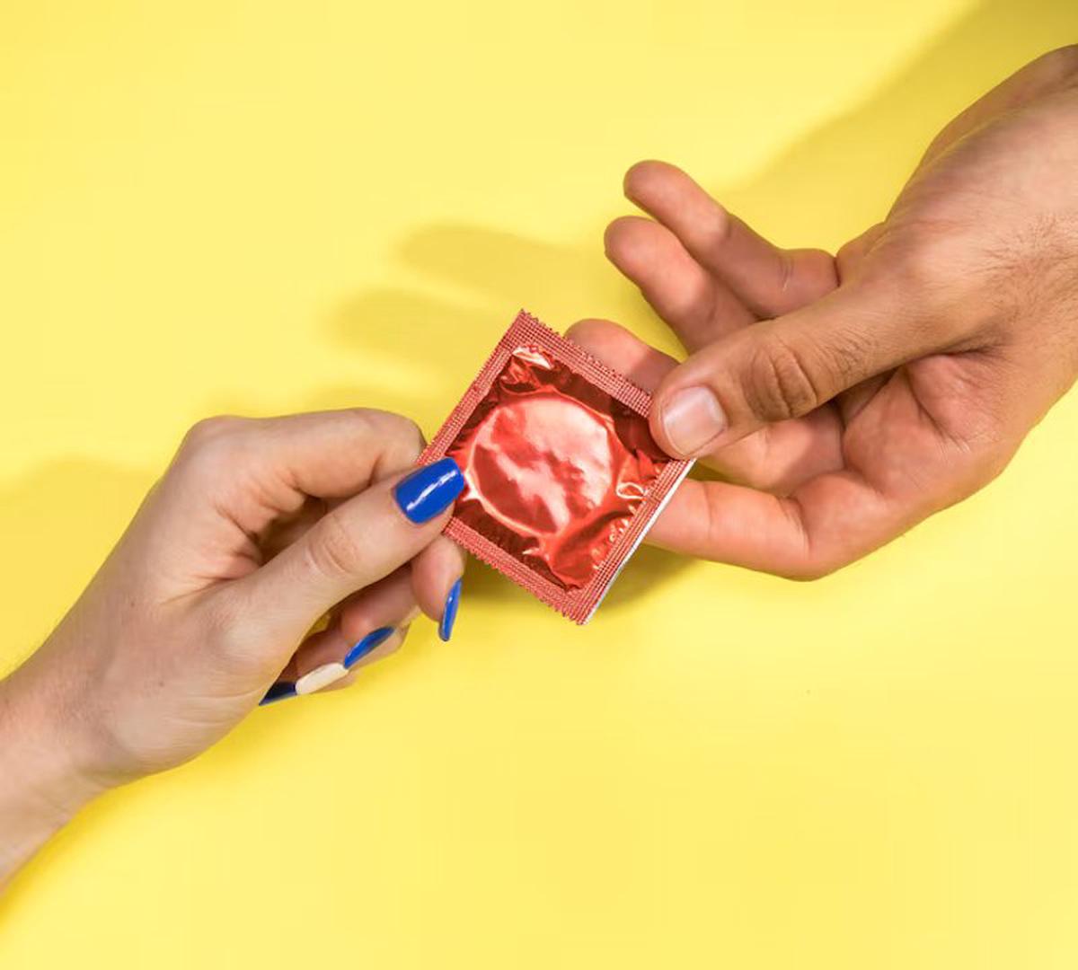 ANMAT aprueba nuevos envases de preservativos para programas gubernamentales de salud