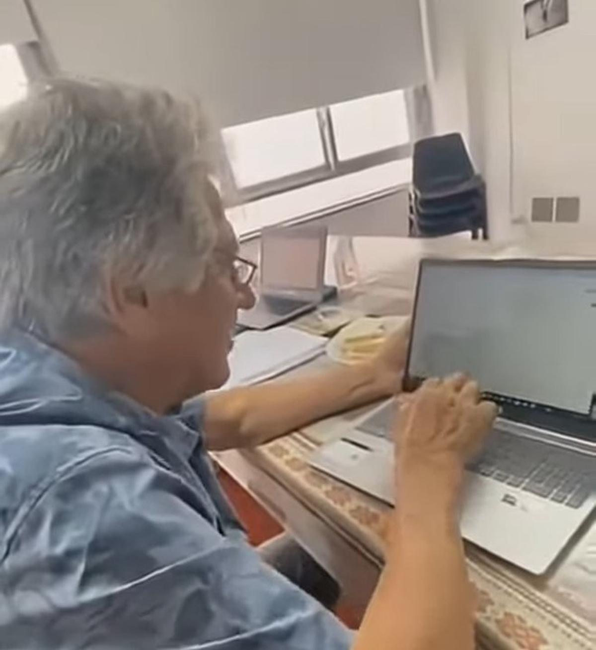 Fillol durante el examen de Geografía. Foto: Agencia NA (redes: @ubaldofillol)