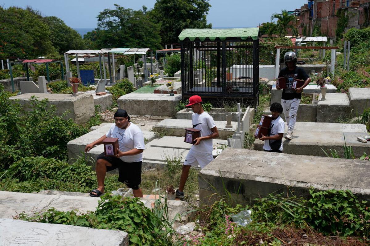 Aumenta a 6.509 la cifra de fallecidos por los dos terremotos del 24 de junio en Venezuela