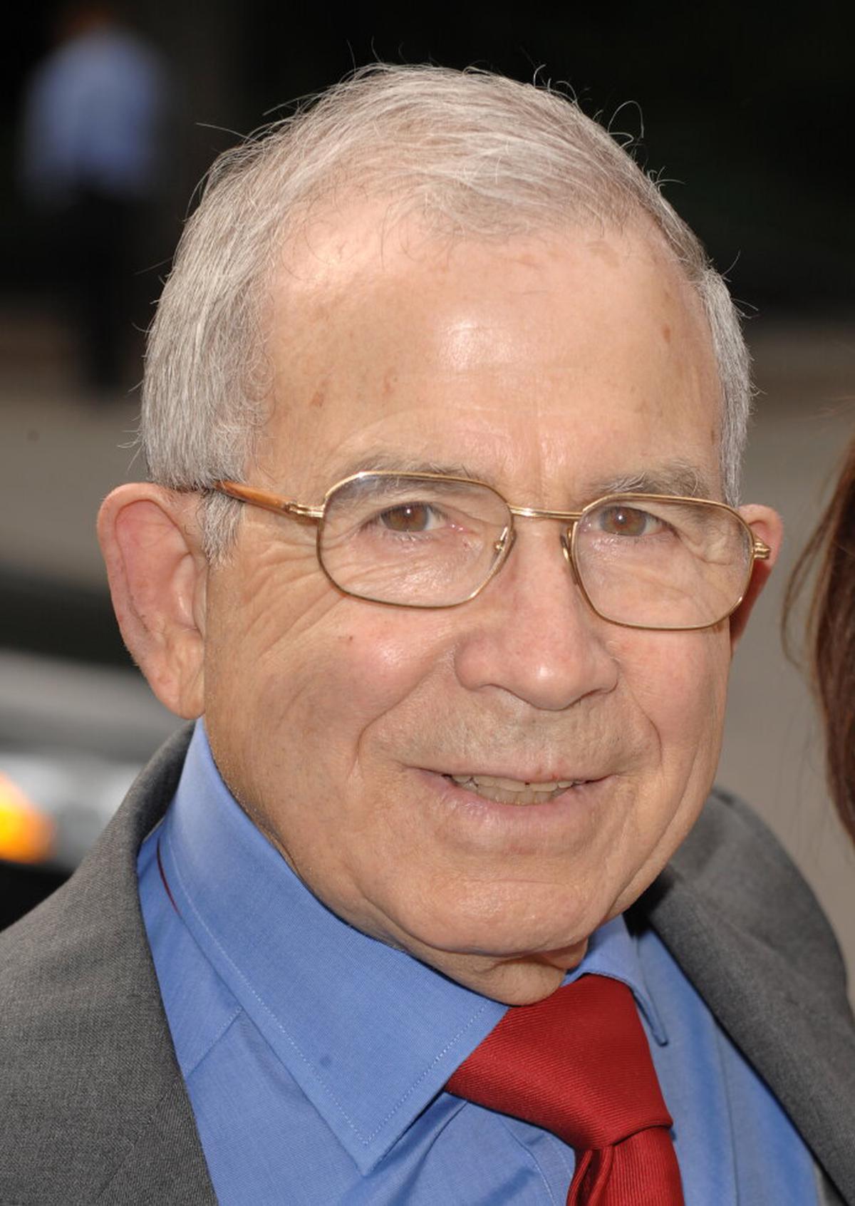 Muere a los 96 años Donald Newhouse, editor y expresidente de la junta de AP