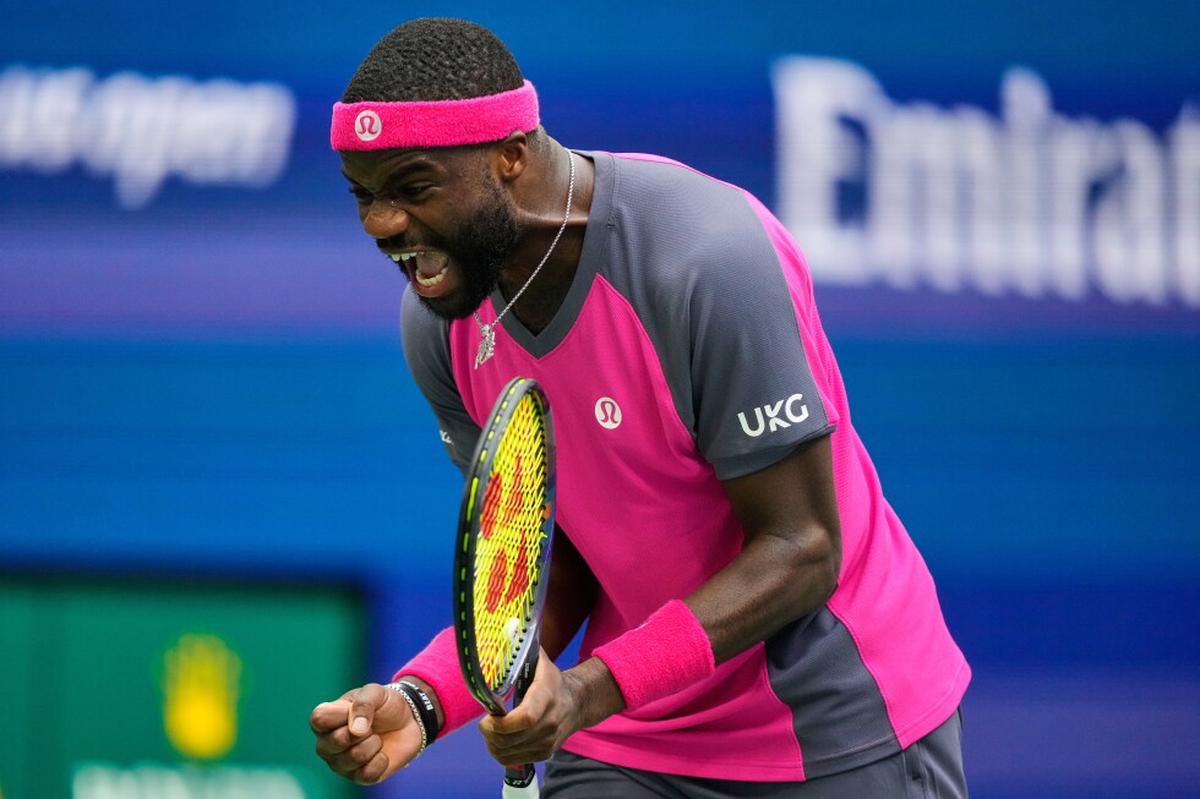Tiafoe remonta desventaja de dos sets y alcanza su tercera semifinal del US Open