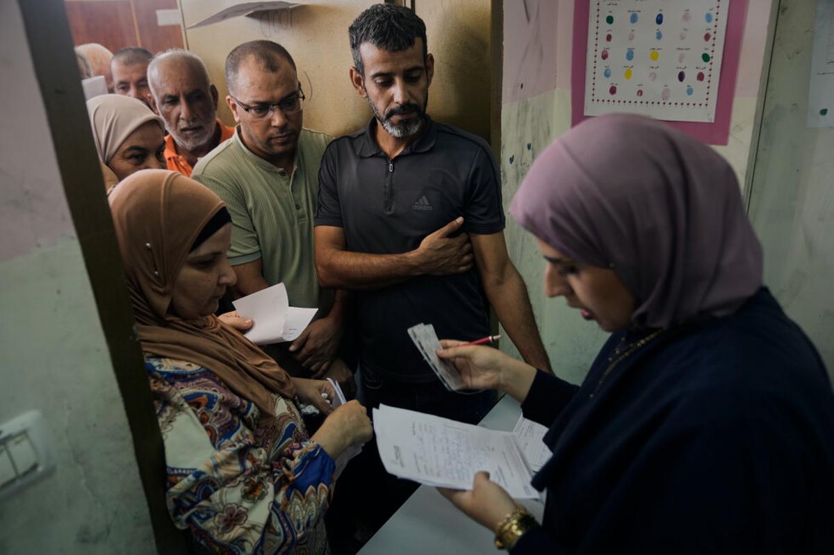 Políticas de Israel empujan al colapso del sistema de salud en Cisjordania, advierten activistas