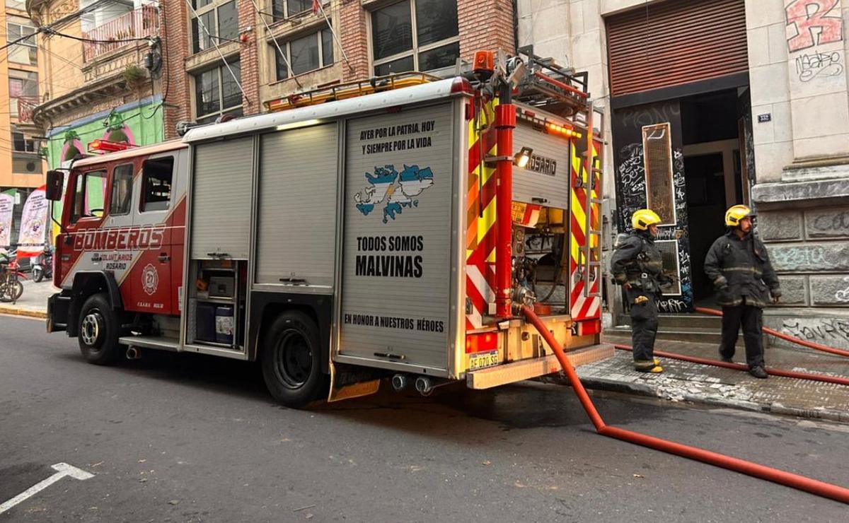 Los bomberos en el lugar del incidente.