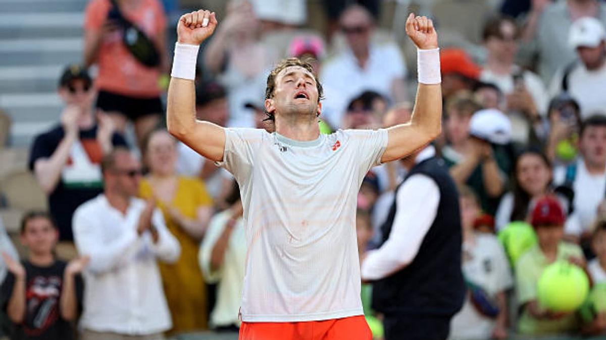 Debut con sufrimiento para Ruud en Roland Garros.