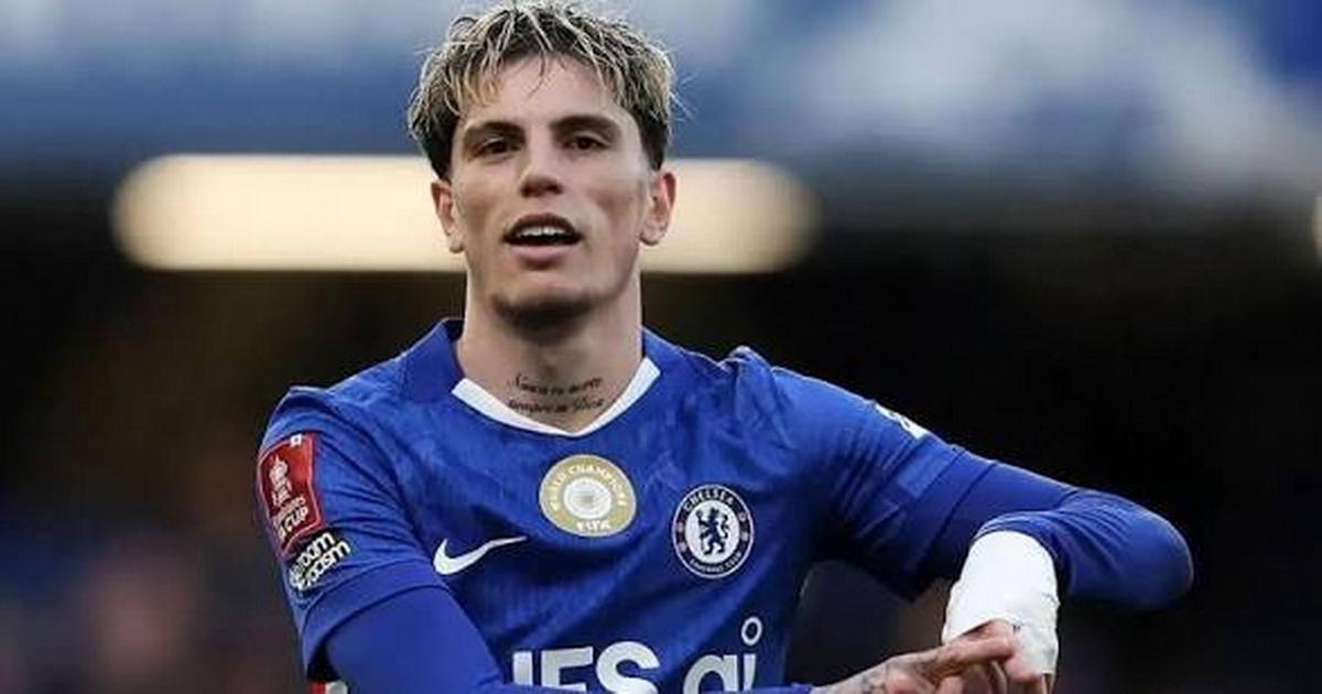 Garnacho podría llegar a Aston Villa