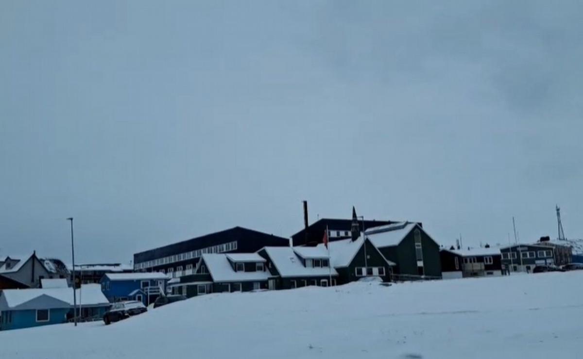 Un viaje a la profundidad del resiliente pueblo Inuit.