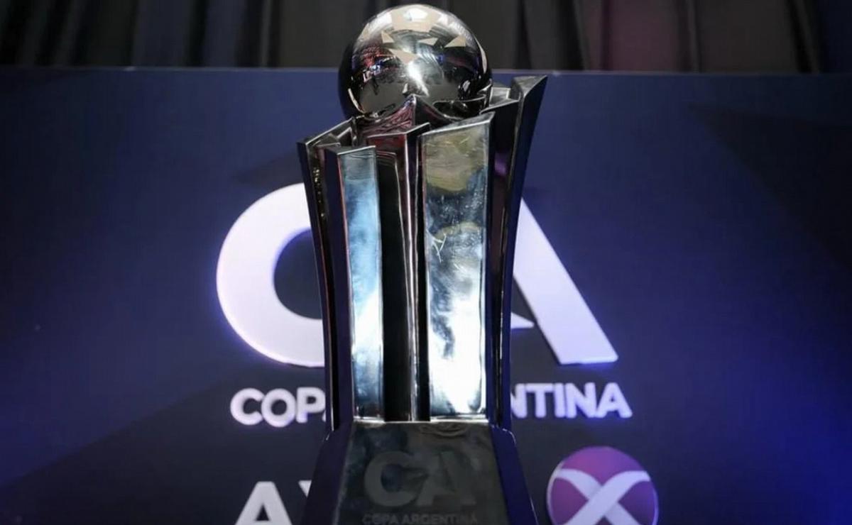 FOTO: Sorteo de la Copa Argentina 2025: así quedaron todos los cruces.