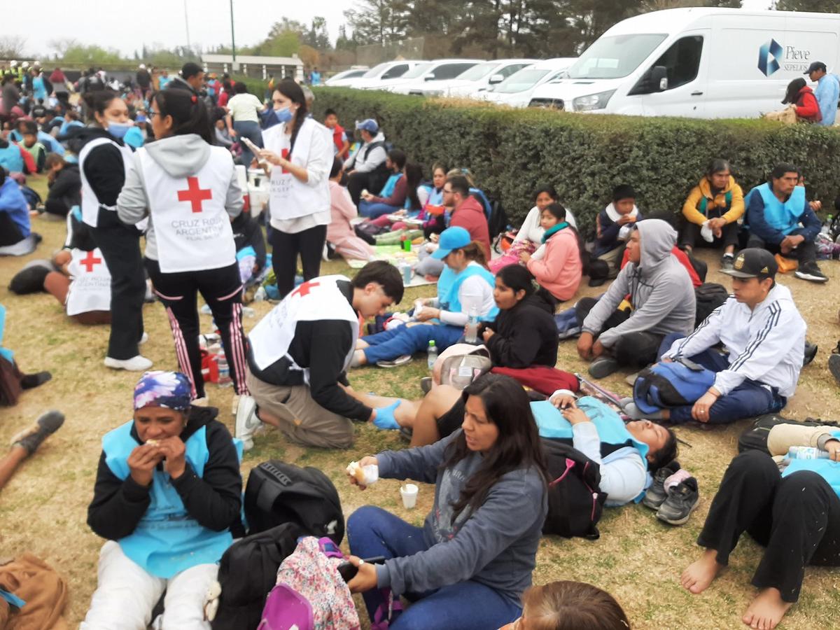 FOTO: Subió notablemente la participación de voluntarios en la peregrinación de Salta