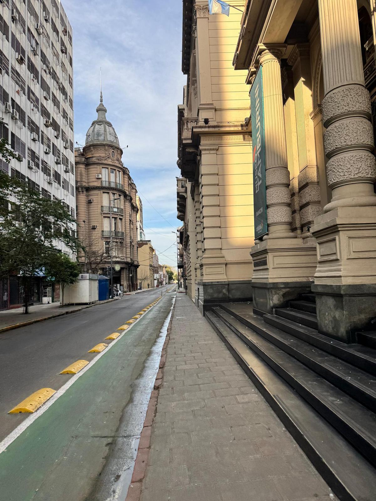 Así lucía el centro de Córdoba durante el partido Argentina-Inglaterra.