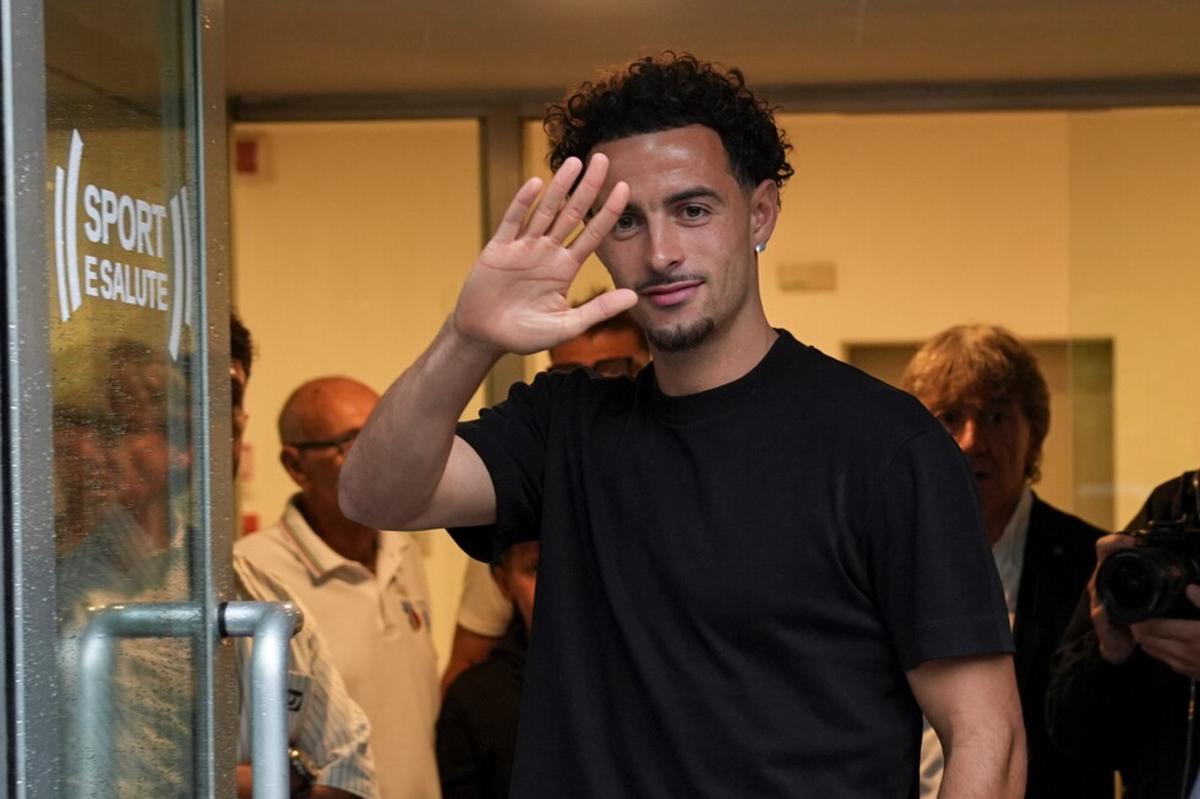 Curtis Jones deja Liverpool y ficha con el Inter de Milán por 40 millones de dólares