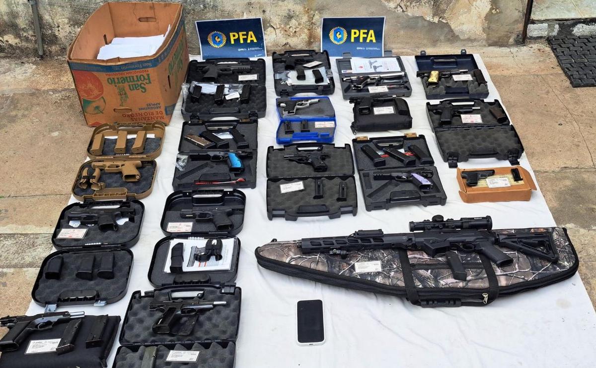 FOTO: Armamento investigado por la Policía Federal Argentina (PFA).