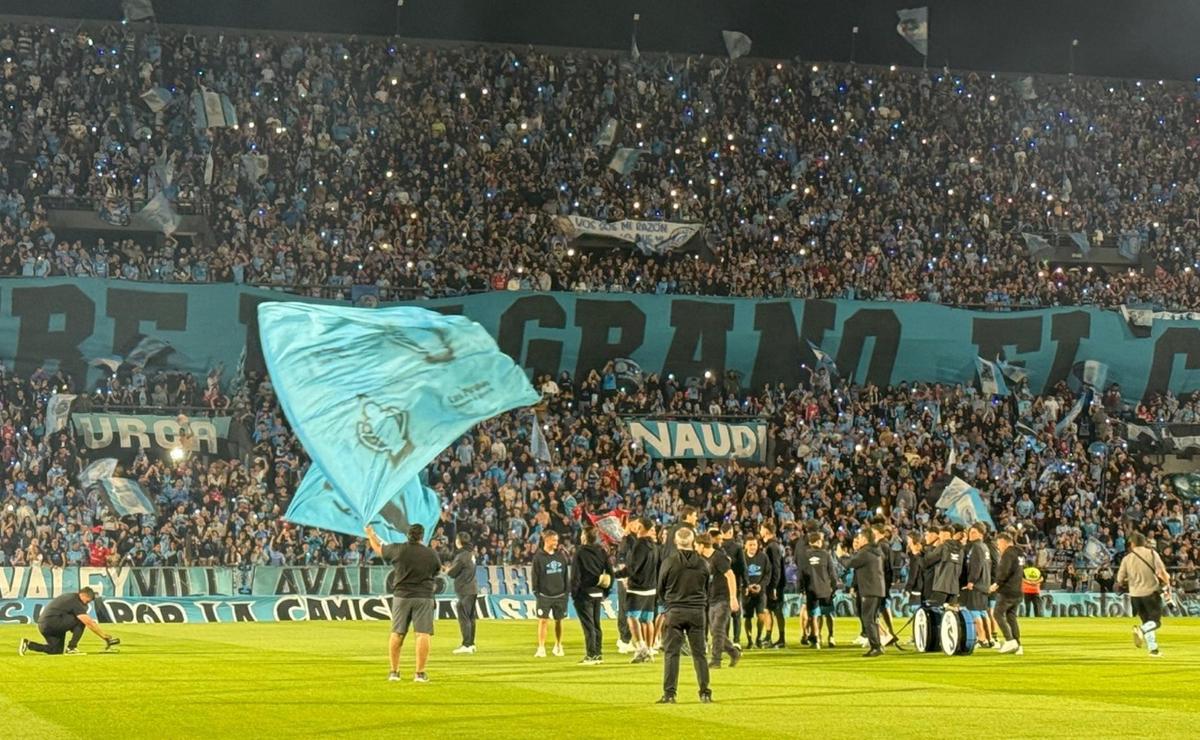 Banderazo Pirata: los hinchas de Belgrano hacen temblar el Gigante de Alberdi.
