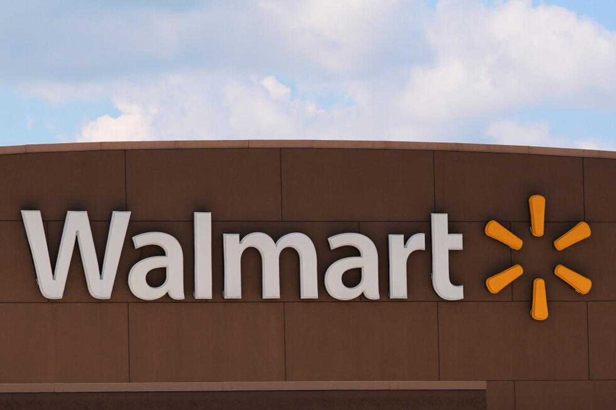 Walmart mantiene expectativas cautelosas tras obtener el menor crecimiento de ventas en 6 años