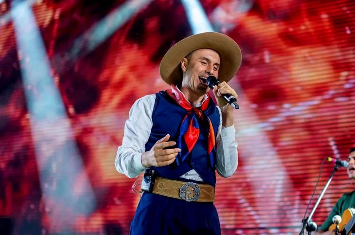 Paquito Ocaño le cantó a la Selección con la mente puesta en la cuarta copa